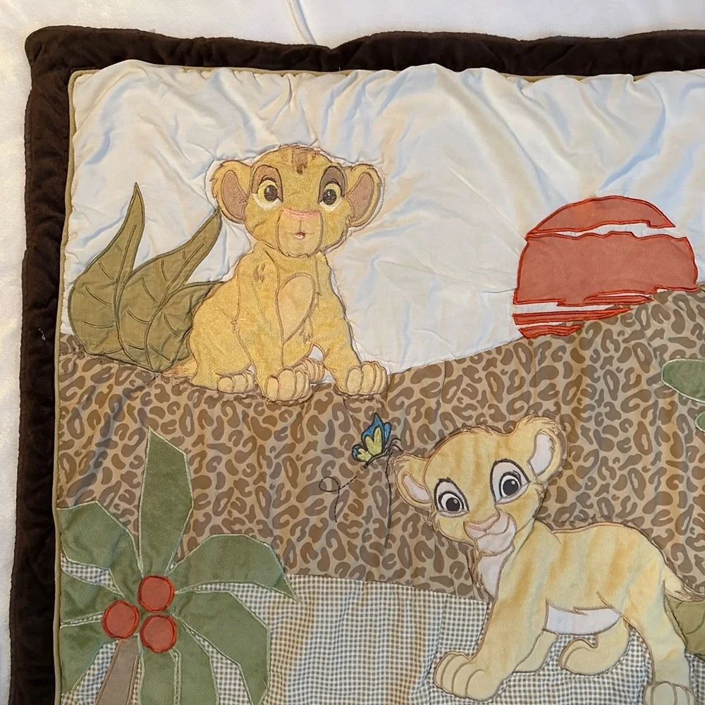Disney Lion King Simbas Wild Adventure Quilted Crib Blanket Baby Comforter 31x42
